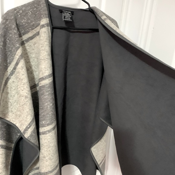 Winter cardigan - Picture 6 of 7